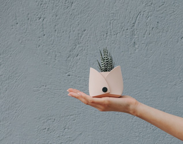 Image represents Συνέντευξη με τη Lommer: Οι χε...